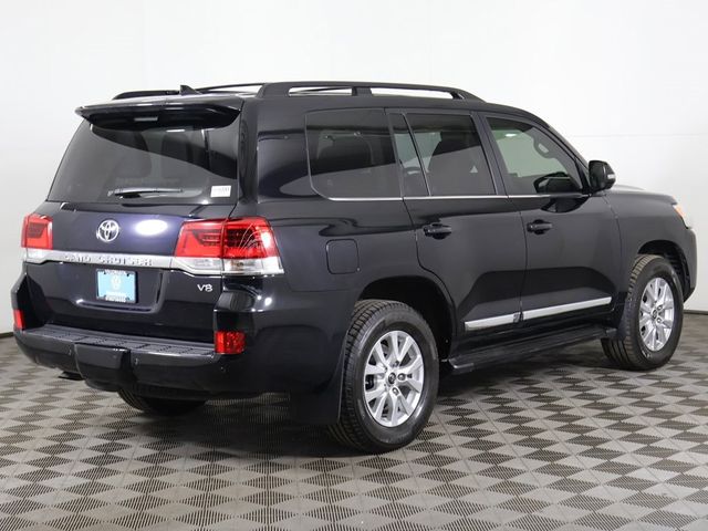 2018 Toyota Land Cruiser 4WD - 22956837 - 13