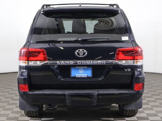 2018 Toyota Land Cruiser 4WD - 22956837 - 14