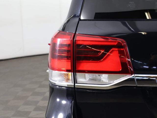2018 Toyota Land Cruiser 4WD - 22956837 - 18