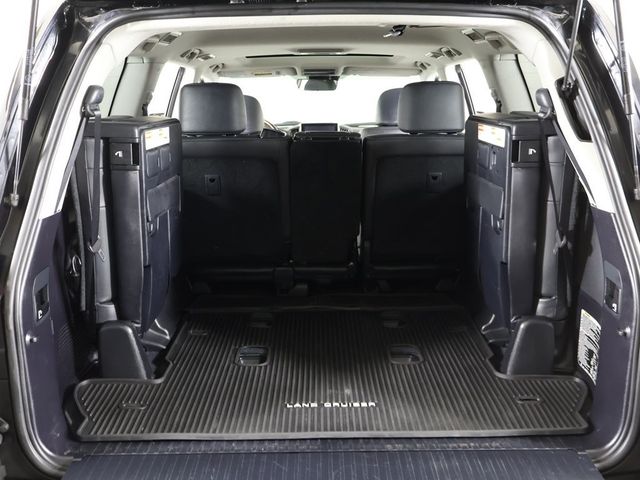 2018 Toyota Land Cruiser 4WD - 22956837 - 22