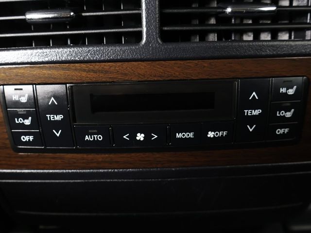 2018 Toyota Land Cruiser 4WD - 22956837 - 62