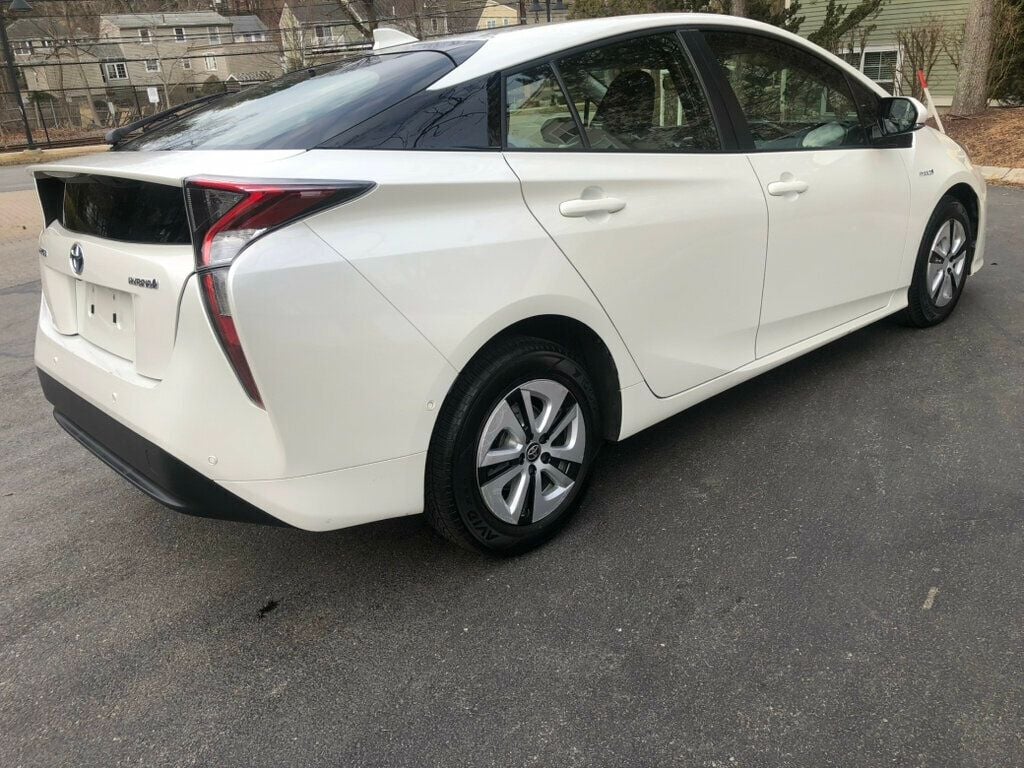 2018 Toyota Prius  - 22796301 - 2