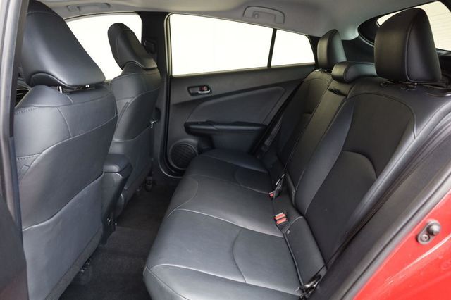 2018 Toyota Prius Four - 23067535 - 19