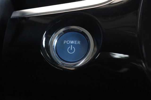 2018 Toyota Prius Four - 23067535 - 32