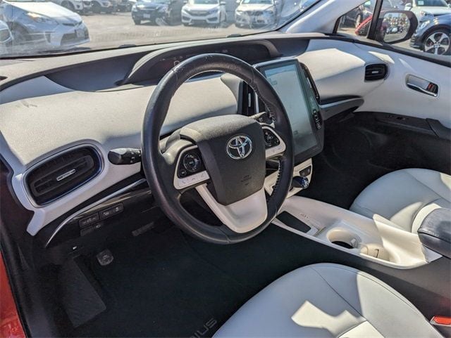 2018 Toyota Prius Four Touring - 22023758 - 10