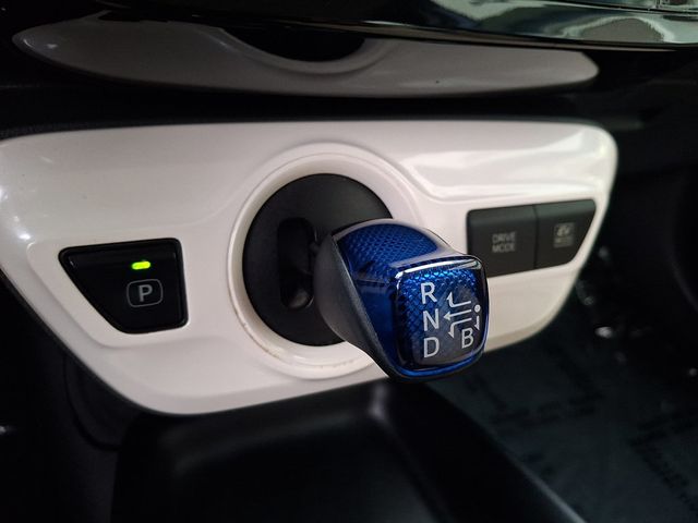 2018 Toyota Prius One - 22983401 - 13