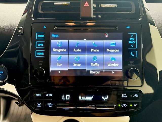 2018 Toyota Prius Three - 22932475 - 15