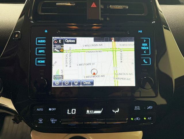 2018 Toyota Prius Three - 22932475 - 16