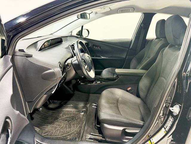 2018 Toyota Prius Three - 22932475 - 21