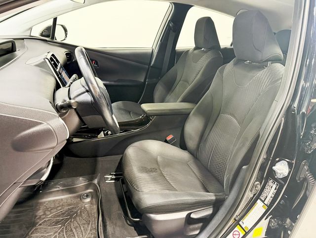 2018 Toyota Prius Three - 22932475 - 22