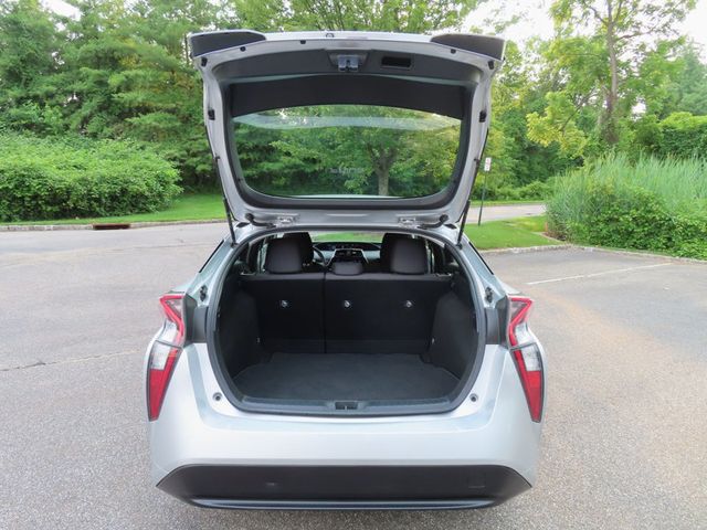 2018 Toyota Prius Two - 23053287 - 40
