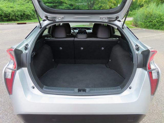 2018 Toyota Prius Two - 23053287 - 41
