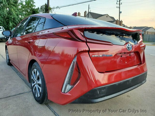 2018 Toyota Prius Prime photo 10