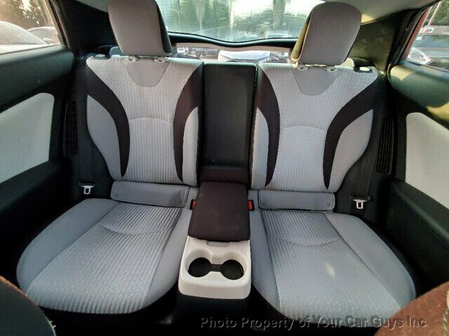 2018 Toyota Prius Prime photo 12