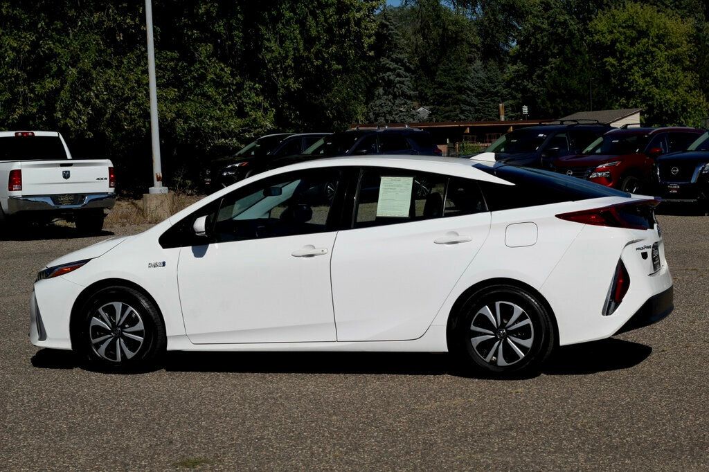 2018 Toyota Prius Prime One Plus Premium photo 18