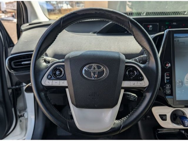 2018 Toyota Prius Prime Premium - 22979224 - 16