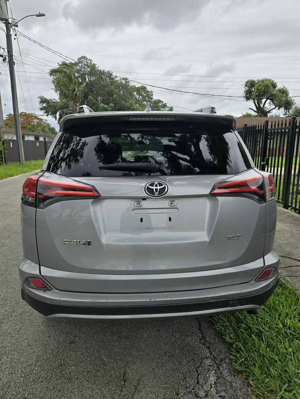 2018 Toyota RAV4  - 23036761 - 5