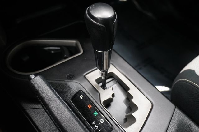 2018 Toyota RAV4  - 22921724 - 17