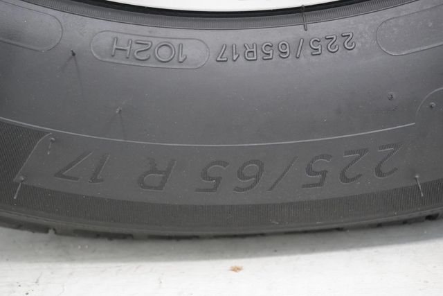 2018 Toyota RAV4  - 22921724 - 23