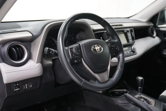 2018 Toyota RAV4  - 22921724 - 7