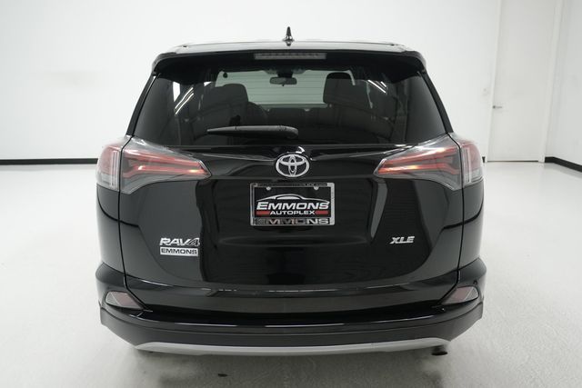 2018 Toyota RAV4  - 23034867 - 4