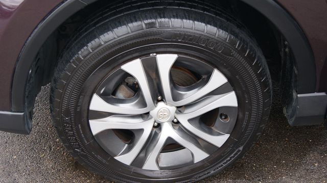 2018 Toyota RAV4 3 MONTH WARRANTY , JUST SERVICED , VERY CLEAN INSIDE AND OUT  - 22992496 - 58