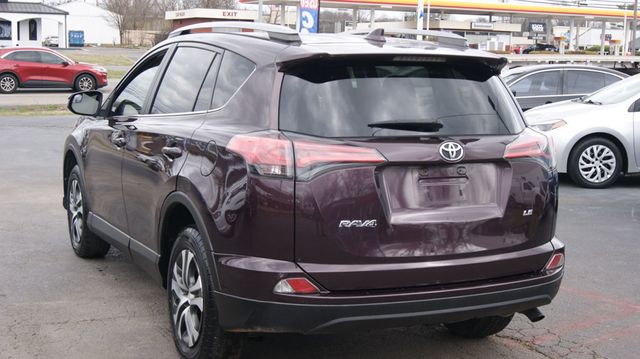 2018 Toyota RAV4 3 MONTH WARRANTY , JUST SERVICED , VERY CLEAN INSIDE AND OUT  - 22992496 - 7