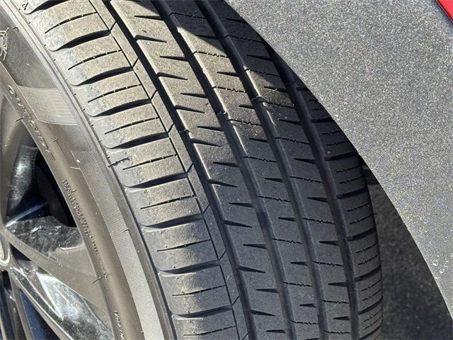 2018 Toyota RAV4 Adventure AWD - 22965691 - 15