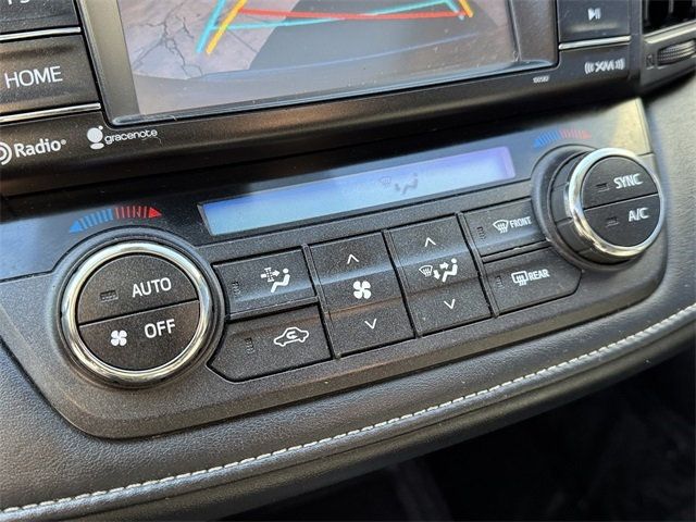 2018 Toyota RAV4 Adventure AWD - 22965691 - 28