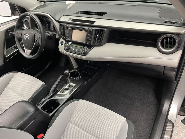 2018 Toyota RAV4 Adventure AWD - 22995949 - 15