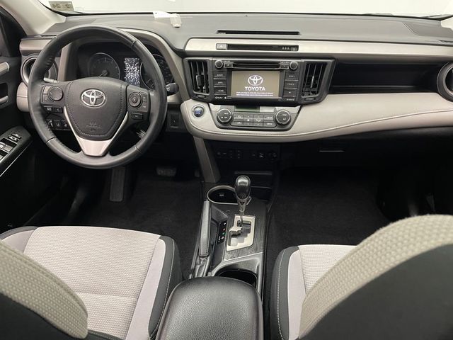 2018 Toyota RAV4 Adventure AWD - 22995949 - 18