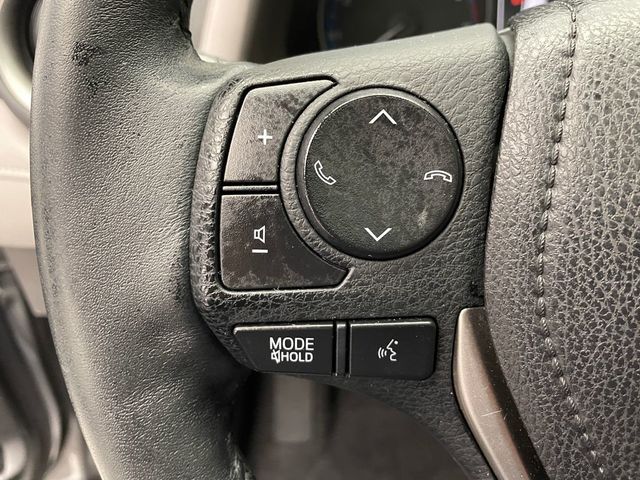 2018 Toyota RAV4 Adventure AWD - 22995949 - 21