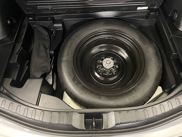 2018 Toyota RAV4 Adventure AWD - 22995949 - 37