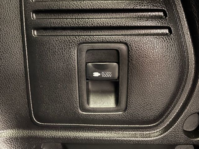 2018 Toyota RAV4 Adventure AWD - 22995949 - 38