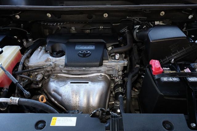 2018 TOYOTA RAV4 Adventure FWD - 22963205 - 32