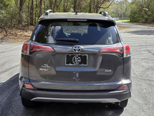 2018 Toyota RAV4 Adventure FWD - 22997362 - 2
