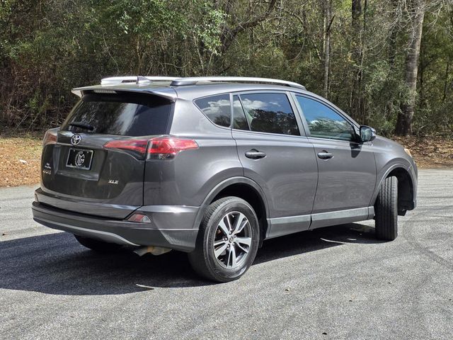 2018 Toyota RAV4 Adventure FWD - 22997362 - 4