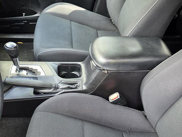 2018 Toyota RAV4 Adventure FWD - 22997362 - 7