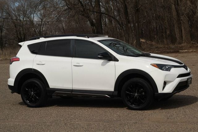2018 Toyota RAV4 AWD ADVENTURE W/ ENTUNE W/ NAVIGATION, BLIND SPOT, MOONROOF, - 23009723 - 0