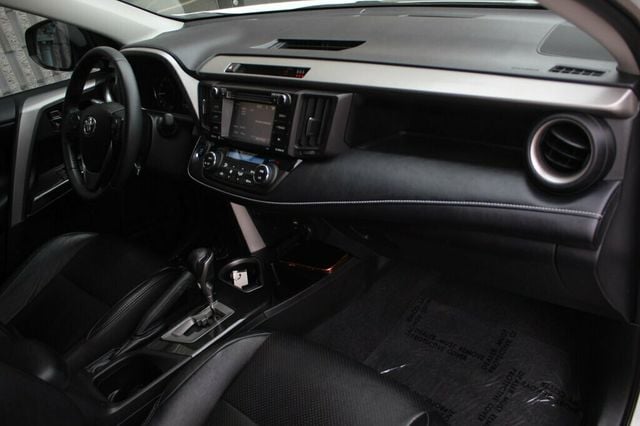 2018 Toyota RAV4 AWD ADVENTURE W/ ENTUNE W/ NAVIGATION, BLIND SPOT, MOONROOF, - 23009723 - 10