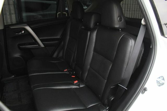 2018 Toyota RAV4 AWD ADVENTURE W/ ENTUNE W/ NAVIGATION, BLIND SPOT, MOONROOF, - 23009723 - 27