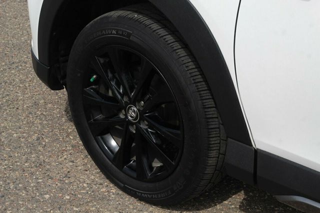 2018 Toyota RAV4 AWD ADVENTURE W/ ENTUNE W/ NAVIGATION, BLIND SPOT, MOONROOF, - 23009723 - 34