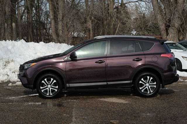 2018 Toyota RAV4 AWD LE  - 23000705 - 16