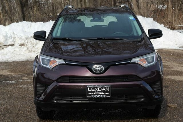 2018 Toyota RAV4 AWD LE  - 23000705 - 3