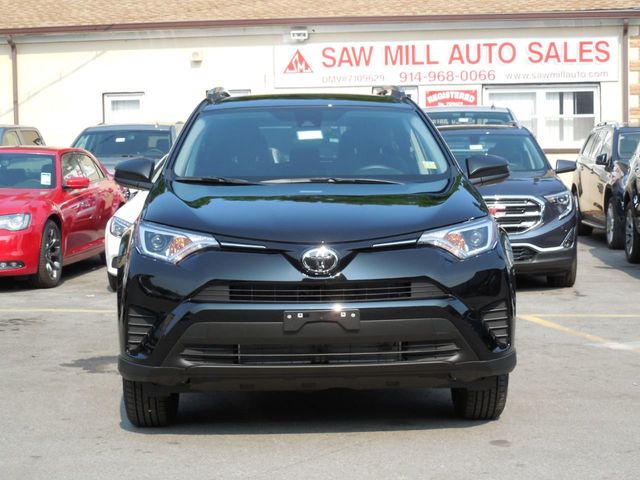 2018 Toyota RAV4 LE AWD - 17815109 - 1