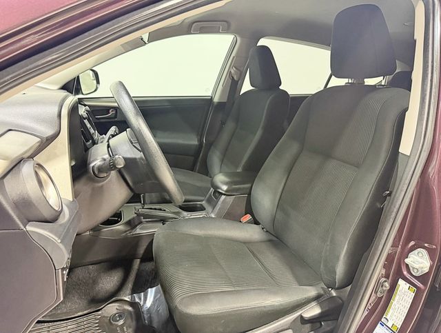 2018 Toyota RAV4 LE AWD - 22952187 - 22