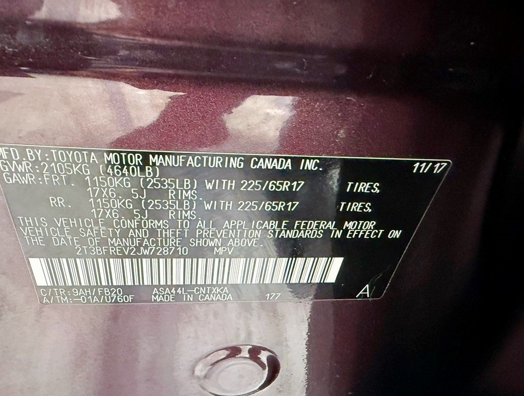 2018 Toyota RAV4 LE AWD - 22952187 - 36