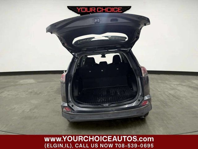 2018 Toyota RAV4 LE AWD - 23026731 - 4