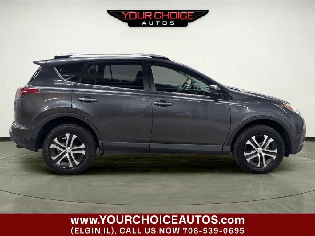 2018 Toyota RAV4 LE AWD - 23026731 - 7