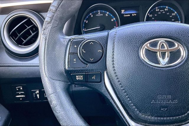2018 Toyota RAV4 LE AWD - 23016542 - 20